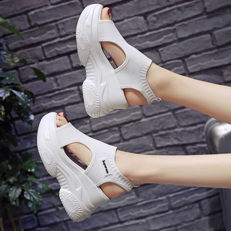 sandales ouvertes au design tendance pour femme