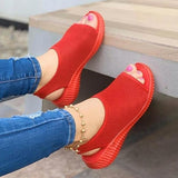 Sandales à semelles compensées en maille pour femmes